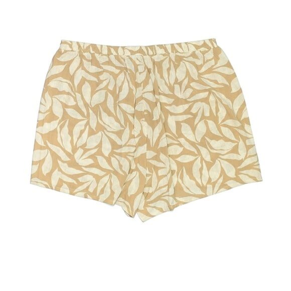 NWT Torrid Pull-On High-Rise Cargo Short in tan and white leaf print Size 1X - Picture 2 of 5